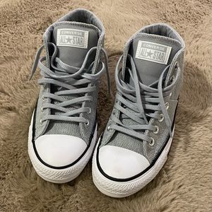 Converse all Star Chuck Taylor women’s size gray mid top sneaker
